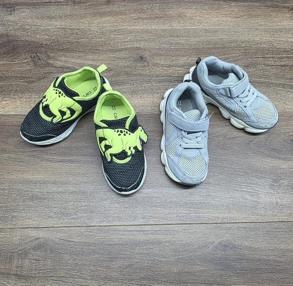 Bundle of Carters Toddler Boy Dinosaur/Gray Shoes SIZE: 11 - Picture 1 of 14